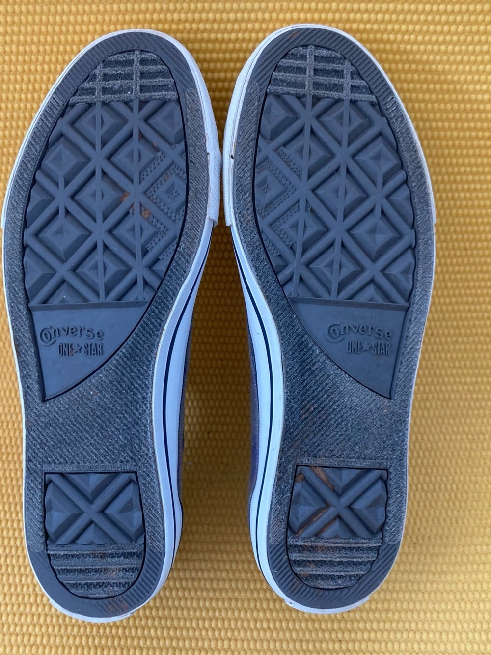 Converse All Star Plaid Sneakers Women's size 10 - Picture 9 of 10